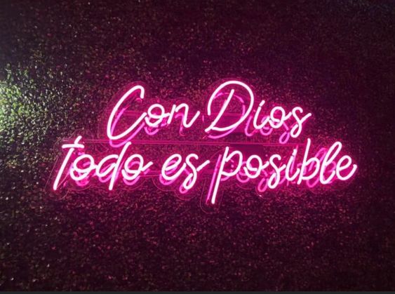 052 | Frases en Neón