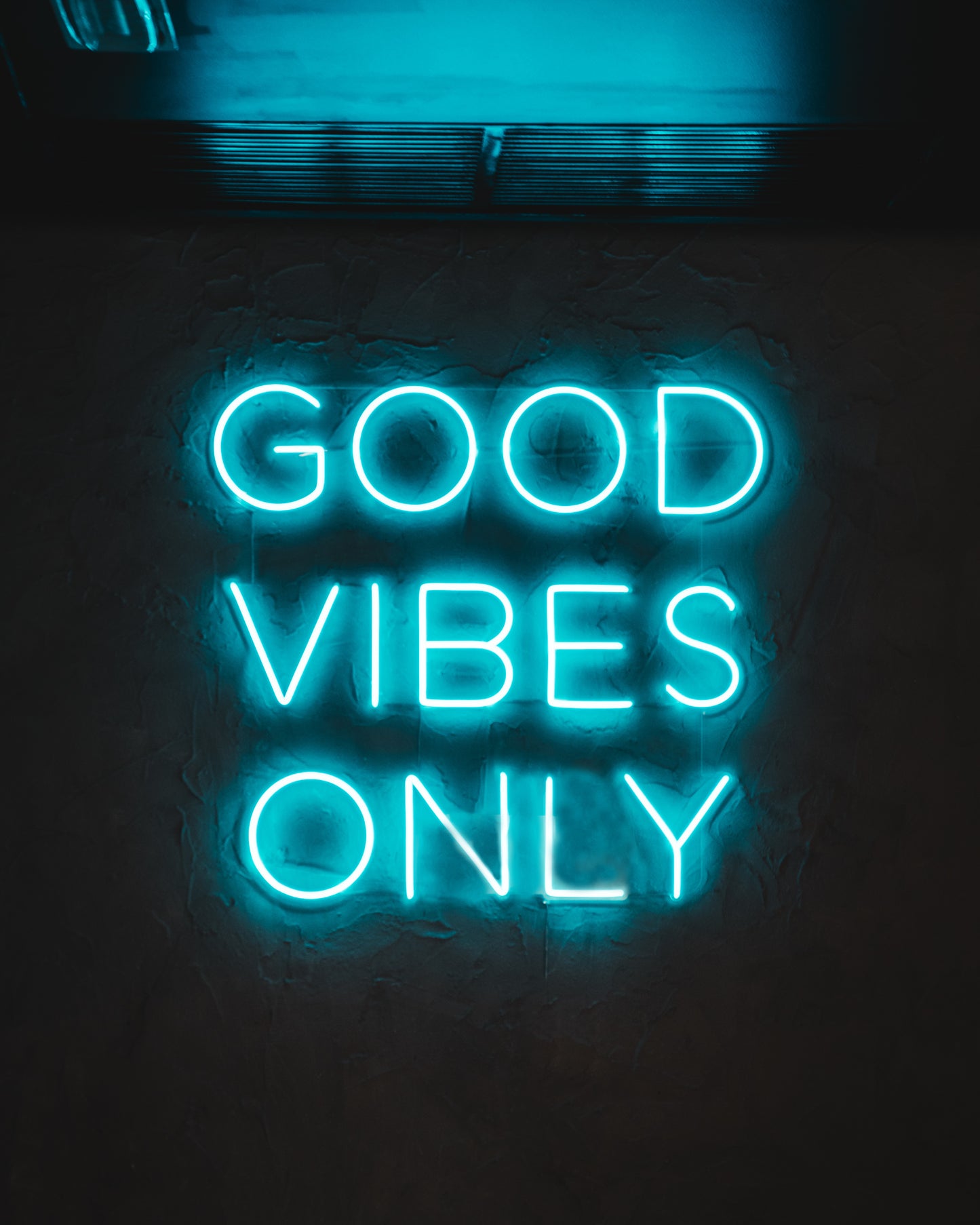 064 | Neón Good Vibes Only
